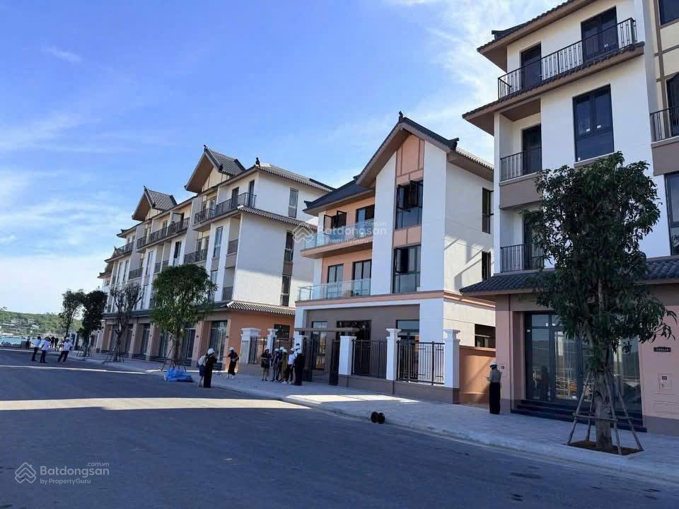 Biệt thự vinhomes trần phú nha trang 240m2 sở hữu lâu dài cạnh biển giá chỉ từ 37.5 tỷ/căn