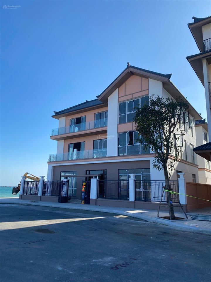 Biệt thự vinhomes trần phú nha trang 240m2 sở hữu lâu dài cạnh biển giá chỉ từ 37.5 tỷ/căn