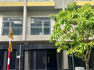 Bán nhà phố thương mại bcons uni valley dĩ an  4 tầng  243m2  giá nhỉnh 10 tỷ