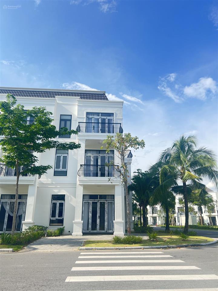 Bán lỗ biệt thự 6x14m (84m2) 2,7 tỷ xây 1 trệt 2 lầu ban công lồi nhà đã hoàn thiện phần thô