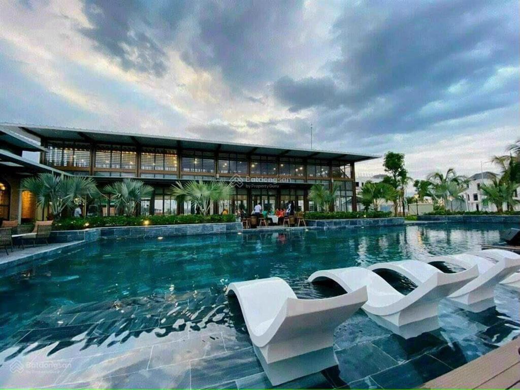 Bán gấp biệt thự 4pn, 4wc tại west lakes golf & villas, 2,67 tỷ, 84m2 xây 1 trệt 2 lầu