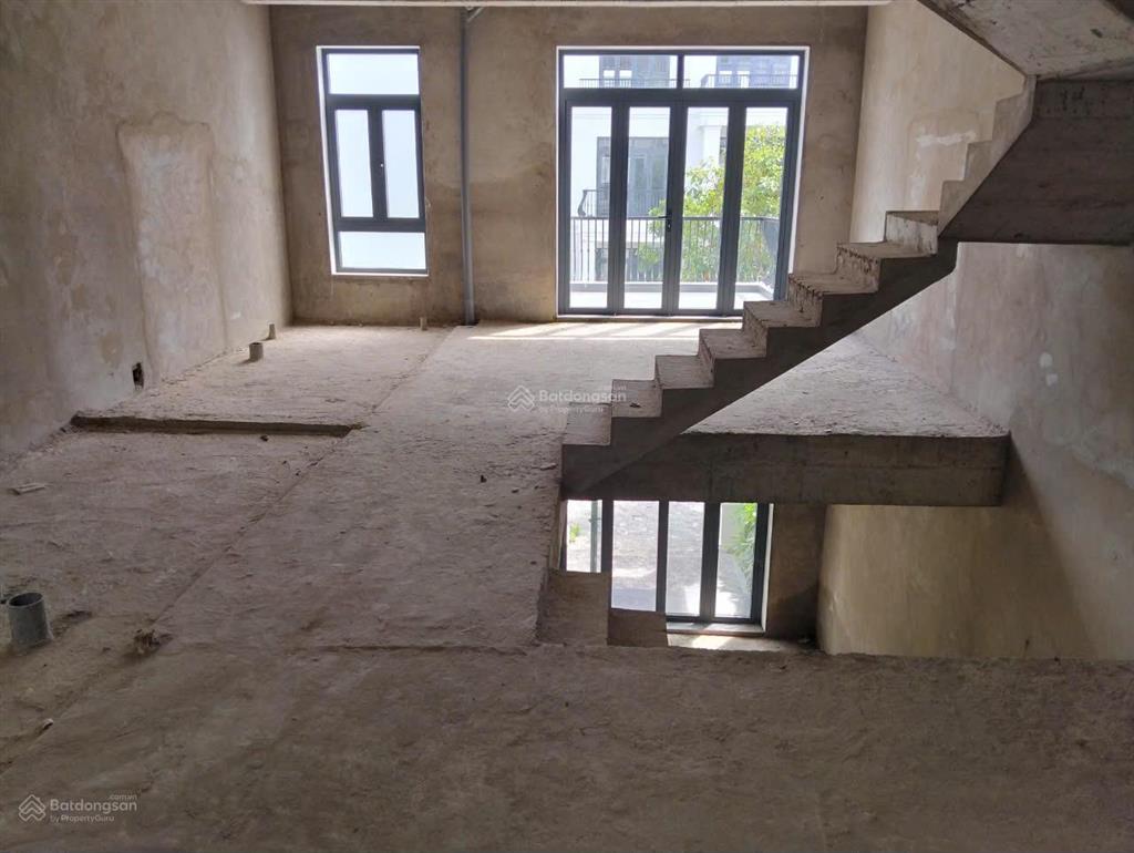 Bán gấp biệt thự 4pn, 4wc tại west lakes golf & villas, 2,67 tỷ, 84m2 xây 1 trệt 2 lầu