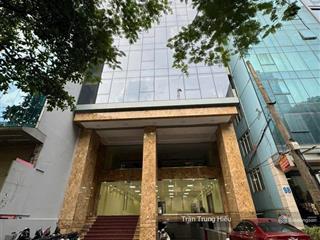Cho thuê nhà mặt phố trần quang diệu,82m2,mặt tiền7,5m, riêng biệt,xung quanh nhiều văn phòng !!