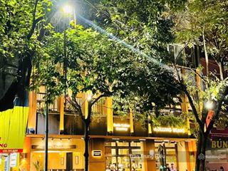 Cho thuê nhà mặt phố hàng bún, 162m2x4tầng, mặt tiền 8,4m, kinh doanh mọi mô hình không kén khách