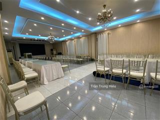 Cho thuê nhà mặt phố nguyễn chí thanh 65m2x4tầng, mặt tiền 4,5m, nhà mới, thiết bị mới, ít chi phi