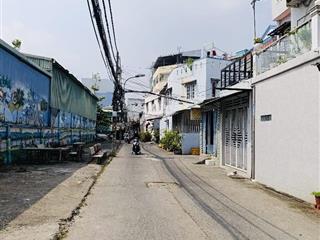 Nhà q8 ql50  bùi minh trực  xe hơi đậu cửa