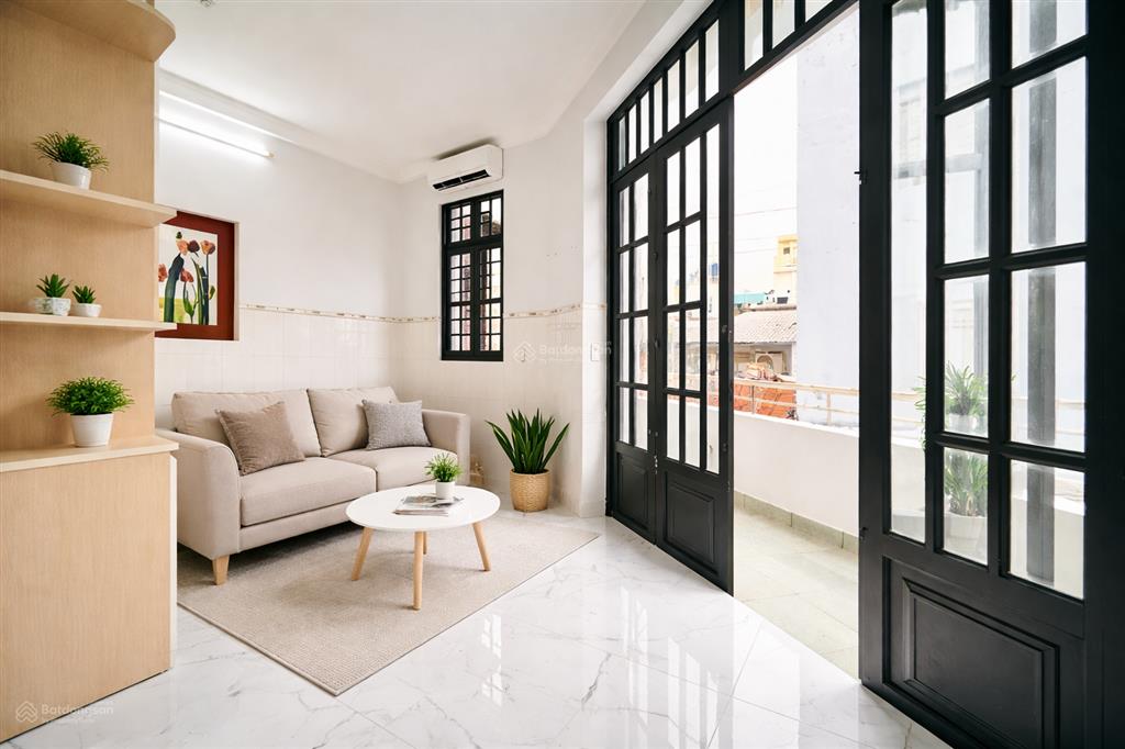 Siêu phẩm bùi minh trực q8  6 x 10m nở hậu tài lộc 7m  chỉ 6 tỷ