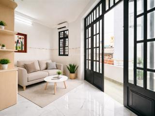 Siêu phẩm bùi minh trực q8  6 x 10m nở hậu tài lộc 7m  chỉ 6 tỷ