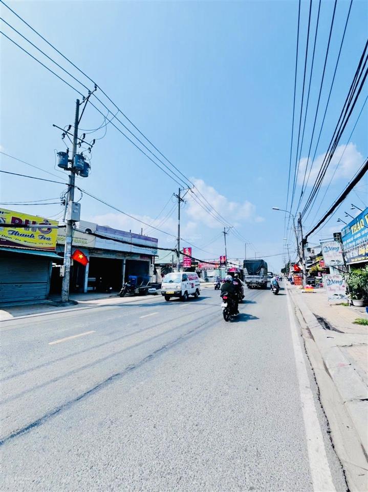 Bán nhà mặt tiền quốc lộ 50  93m2 nhỉnh 5 tỷ  gọi ngay 0784 968 ***