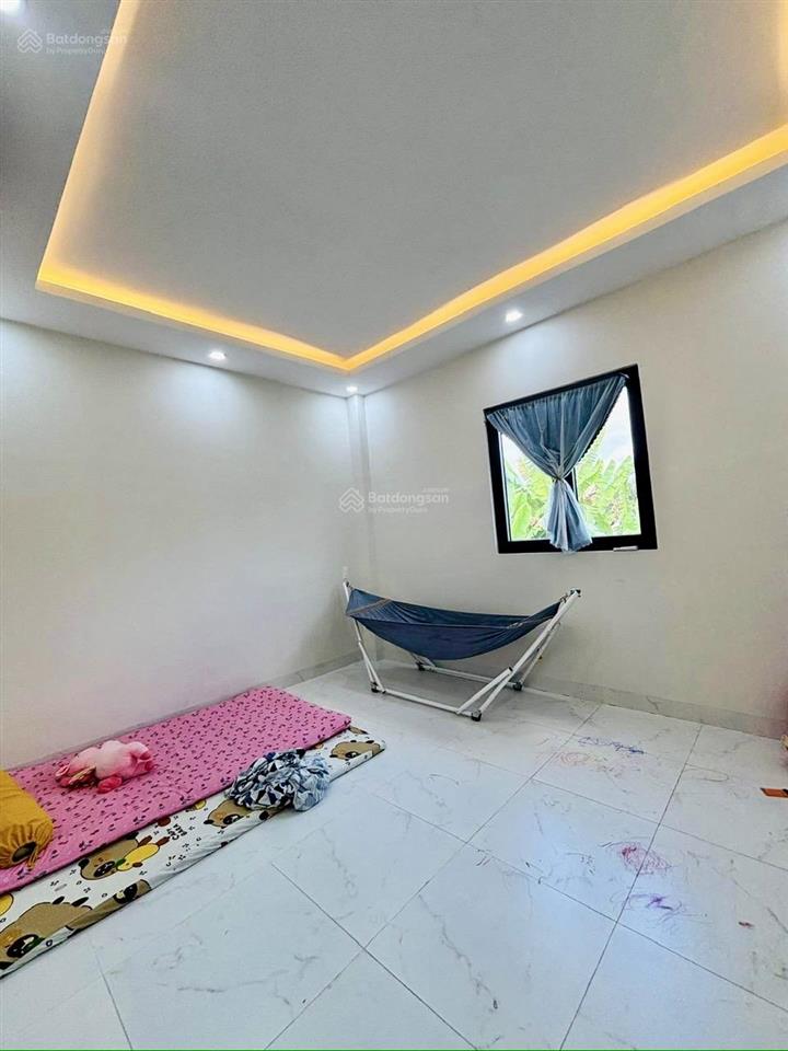 Bán nhà 3 tầng mặt tiền kdc phạm thế hiển q8  5x15  xe hơi đổ cửa  6,3 tỷ  0784 968 ***