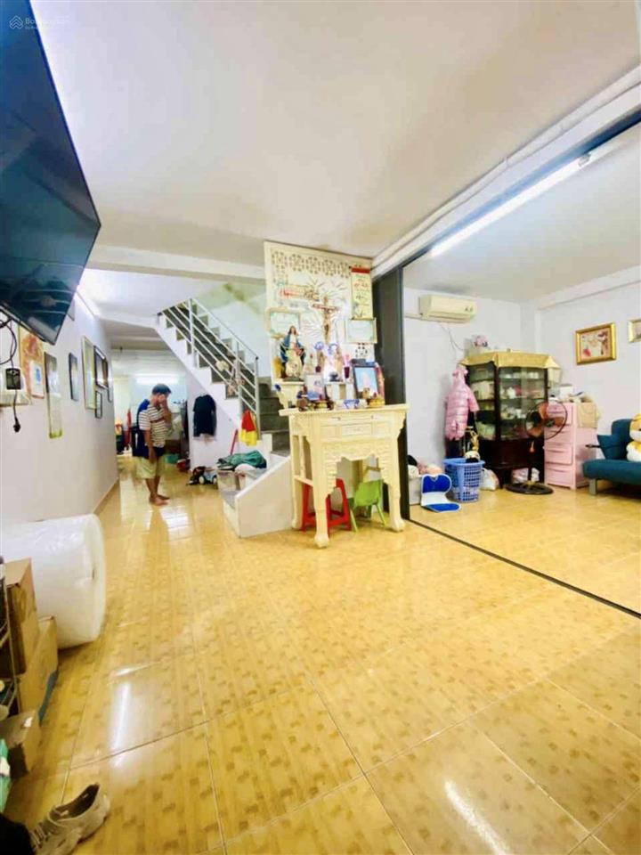 Bán nhà 3 tầng hưng phú  quận 8  51m2 4pn  nhỉnh 4 tỷ gọi ngay 0784 968 ***