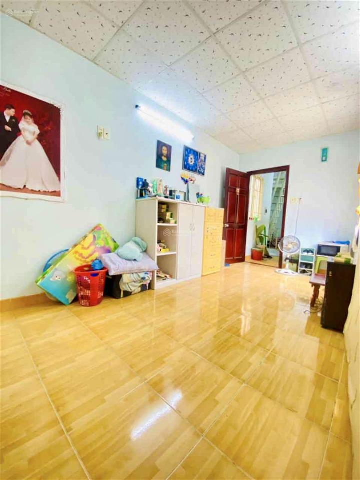 Bán nhà 3 tầng hưng phú  quận 8  51m2 4pn  nhỉnh 4 tỷ gọi ngay 0784 968 ***