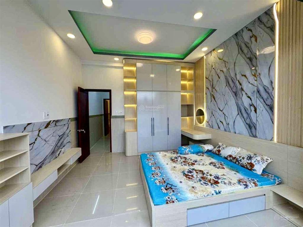 Bán nhà sân đậu 2 ôtô mai hắc đế  mễ cốc q8  105m2 4,2x25m 3 tầng  5pn  nhỉnh 6 tỷ  0784 968 ***