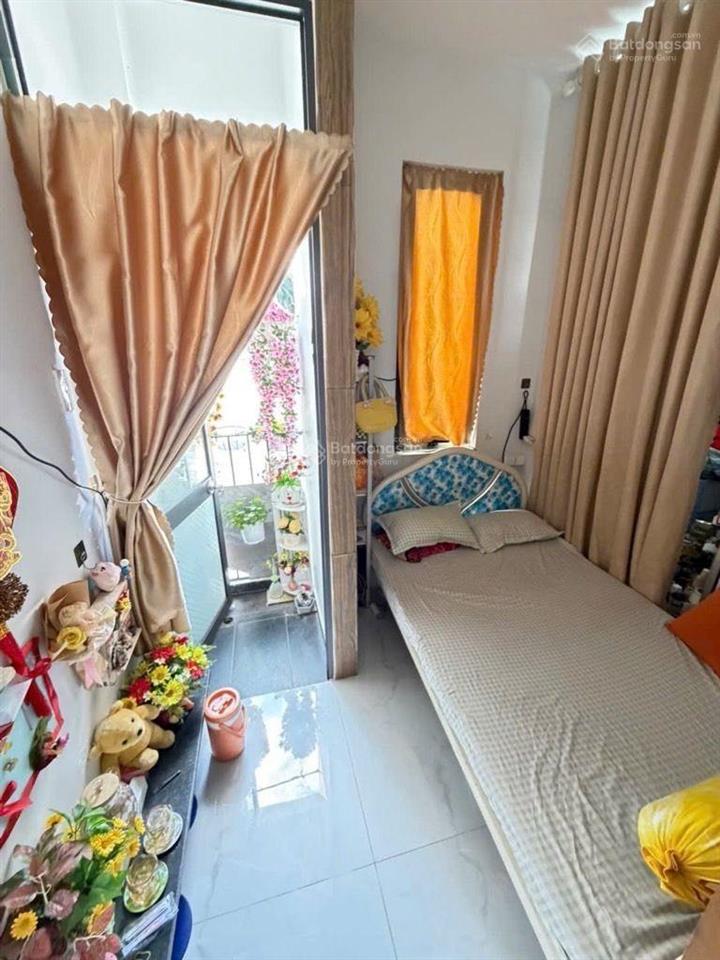 B.án hưng phú nhà kiên cố nhỉnh 2 tỷ chốt nhanh