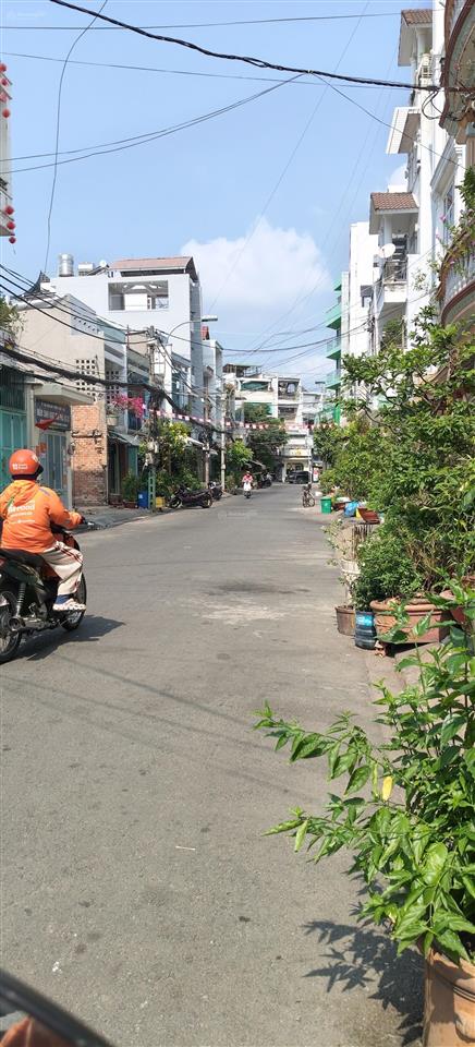 B.án hưng phú nhà kiên cố nhỉnh 2 tỷ chốt nhanh