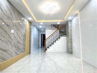 Giật mình với căn nhà hiếm có ở quận 8 khó tìm ra căn thứ 2 như thế này! chỉ nhỉnh 4 tỷ