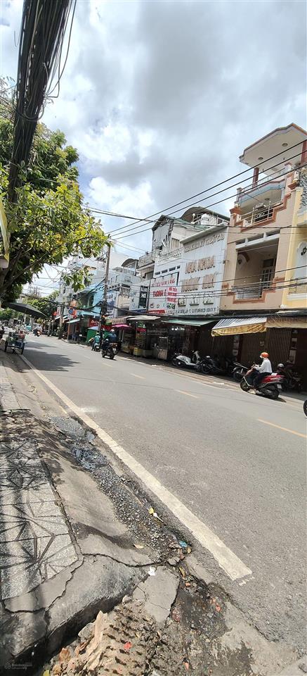 Chính chủ hẻm thông chỉ 10m ra mặt tiền âu dương lân đang có dòng tiền 8,5 triệu/th chỉ 5,5 đồng