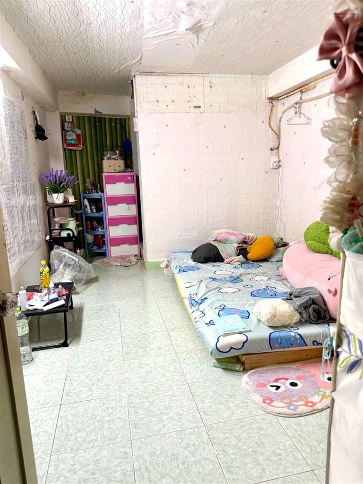 Chính chủ hẻm thông chỉ 10m ra mặt tiền âu dương lân đang có dòng tiền 8,5 triệu/th chỉ 5,5 đồng