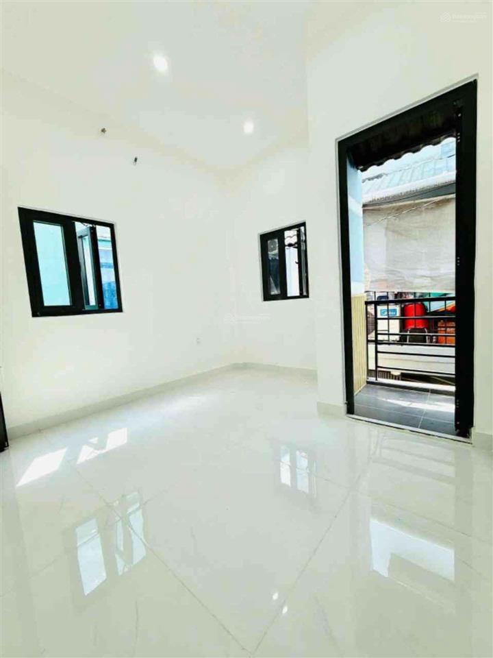 Âu dương lân, quận 8 nhà 4 tầng dtsd 54m2 chỉ nhỉnh 2 đồng (tl)