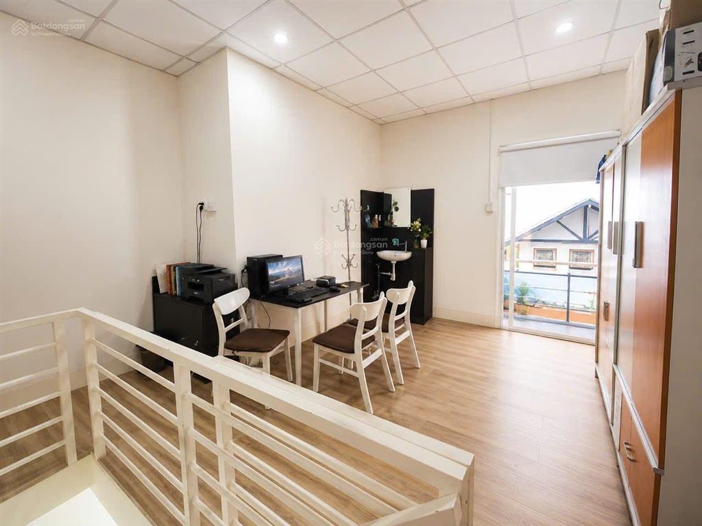 Chính chủ cần bán gấp nhà phạm thế hiển 65m2 phường 1, quận 8. nhỉnh 6 đồng