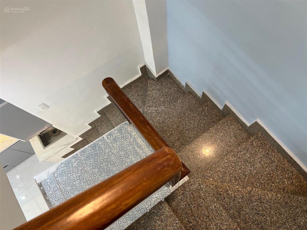 Căn góc 3 tầng ba đình, quận 8 chỉ 2,58 tỷ