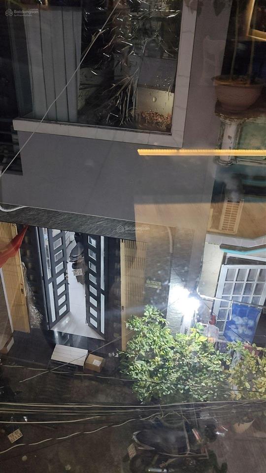 Dương bá trạc nhà mới 40m2 vị trí đẹp tt q8 chỉ 5,2 tỷ tl