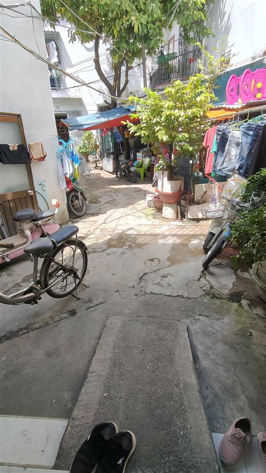 Văn thân quận 6 nhà 2 tầng 35m2 ngang 4m chỉ 2,7 tỷ