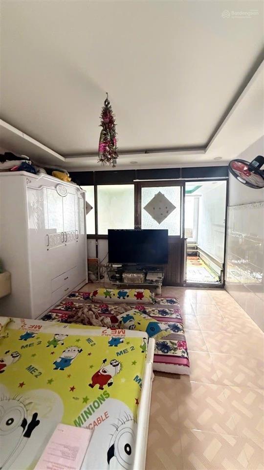 Văn thân quận 6 nhà 2 tầng 35m2 ngang 4m chỉ 2,7 tỷ