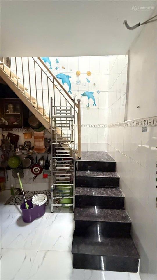 Văn thân quận 6 nhà 2 tầng 35m2 ngang 4m chỉ 2,7 tỷ