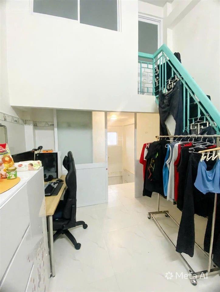 Nhà đẹp 3 tầng phong phú, quận 8! 21m2, 2pn 2wc giáp quận 5 giá mới chỉ 3,5 tỷ