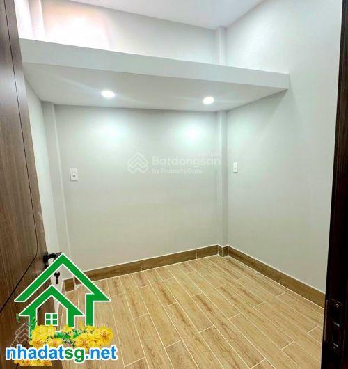 Chỉ 3,1 tỷ cmt8 (q10 cũ) nhà mới ở ngay  gần hẻm xe hơi 2 tầng 2pn 2wc