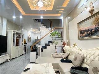 Đường xe hơi 6m thông, cạnh 3 tháng 2  nhà 4 tầng  hạ 500tr  dt ngang 5,3x11  chỉ 9 tỷ