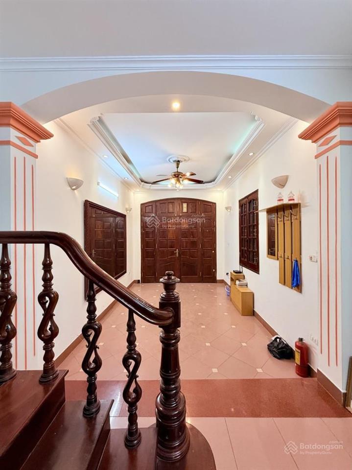 Bán nhà phố đại la 43m2*4 tầng, mt 3.5m, giá 13.8 tỷ