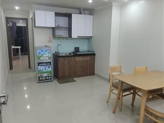 Cho thuê ccmn 12 ngủ ở bạch mai dt 50m2