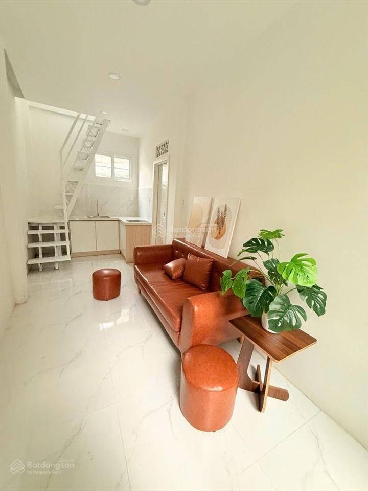 Bán nhà nhỏ 14m2 2 tầng mới đẹp hẻm 95 lê văn lương gần cầu kênh tẻ