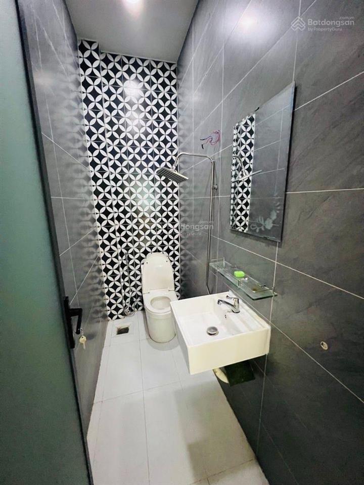 Bán nhà mới đẹp 1 trệt 1 lầu 48m2 sổ riêng hẻm 60 lâm văn bền 3 mặt tiền