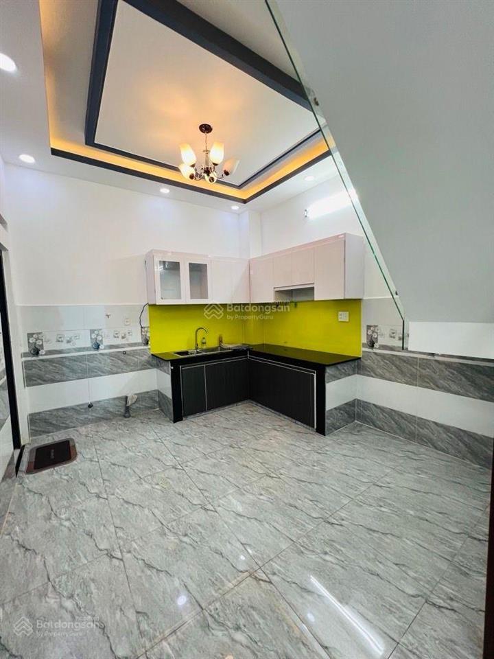 Bán nhà mới đẹp 1 trệt 1 lầu 48m2 sổ riêng hẻm 60 lâm văn bền 3 mặt tiền