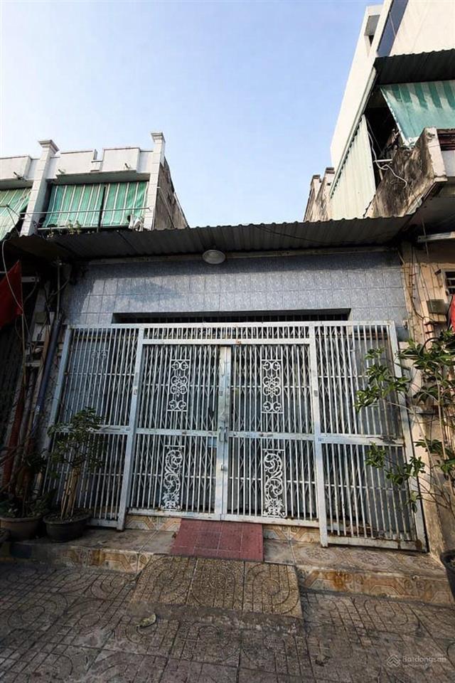 Mặt tiền đường 30m đối diện công viên 80m ngang hơn 4m dòng tiền 200tr/năm nhỉnh 13 tỷ