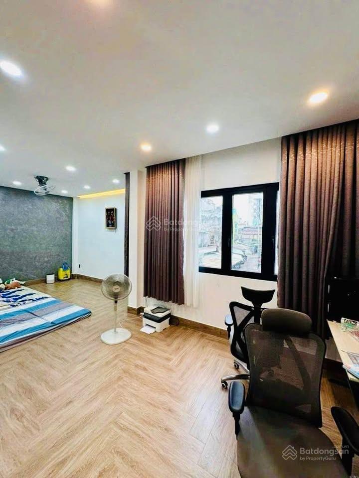 Ngay aeon tân phú  đường 8m thông  sẵn dòng tiền  90m nở hậu nhỉnh 8