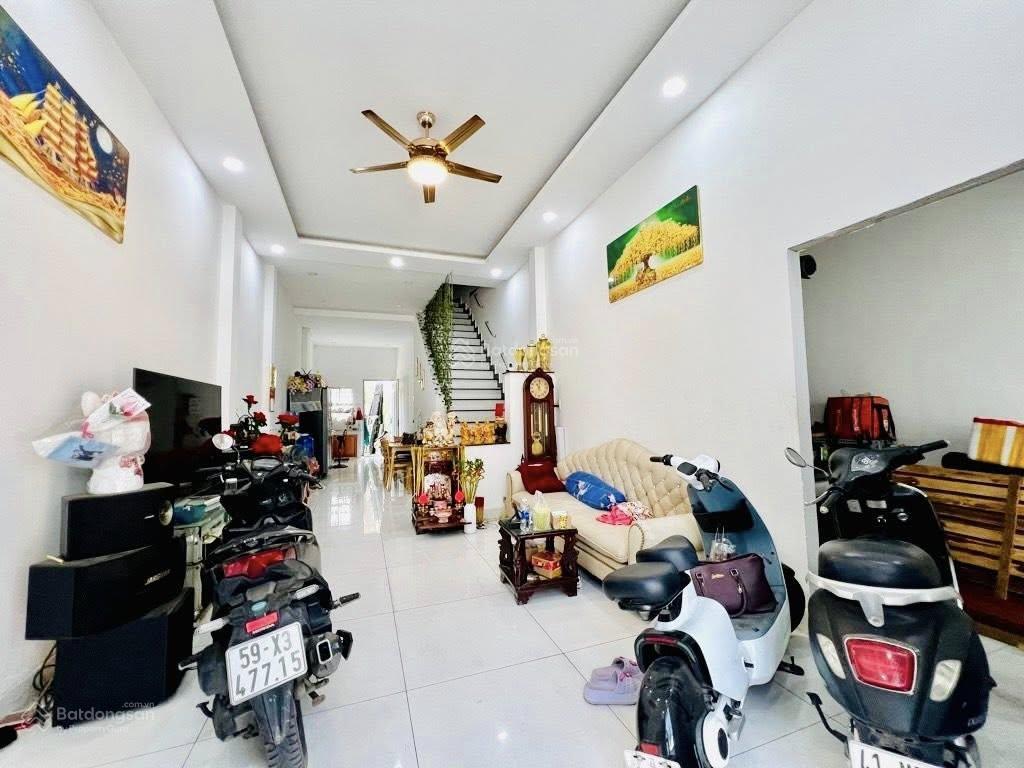 Chỉ 5.x  mặt tiền giáp tân phú  ngang 7 hiếm  2 tầng 105m  sẵn dòng tiền