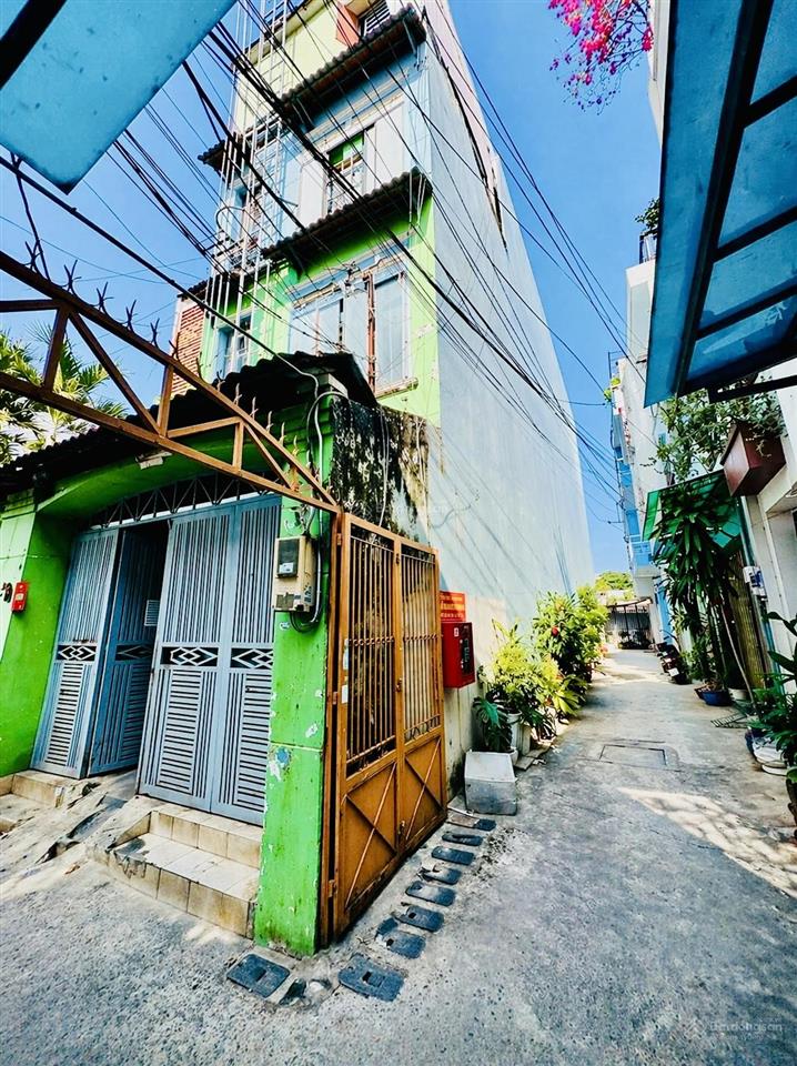 Chdv 23 phòng dt 70tr/tháng lô góc hxh 131m2 ngang 4.6 nở hậu nhỉnh 12