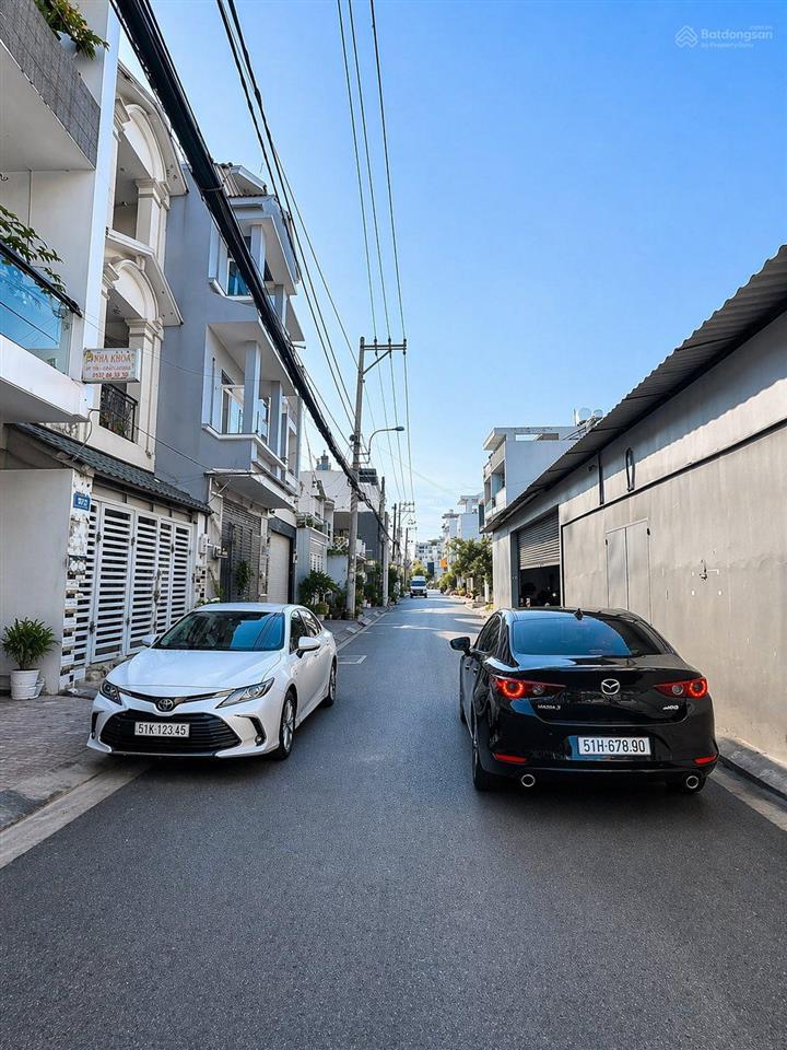 Chỉ 8.x tỷ  76m  3 tầng  hẻm 12m xe hơi tránh  ngay aeon tân phú  đh công thương