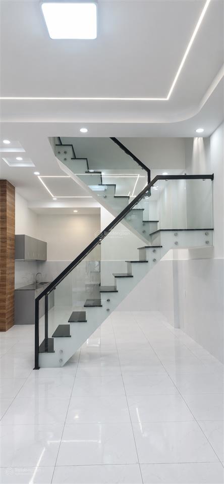 Giáp aeon tân phú hxh ngủ nhà nhà mới 2 tầng 50m nở hậu chỉ 5.2 tỷ