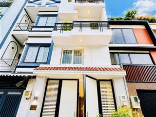 Có một 0 hai  tân sơn nhì hẻm xe tải  72m 5 tầng chỉ 9.x tl