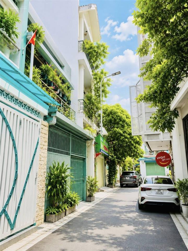 Hẻm xe hơi thông tân sơn nhì  nguyễn cửu đàm  100m ngang 6.2m nở hậu chỉ 9.x
