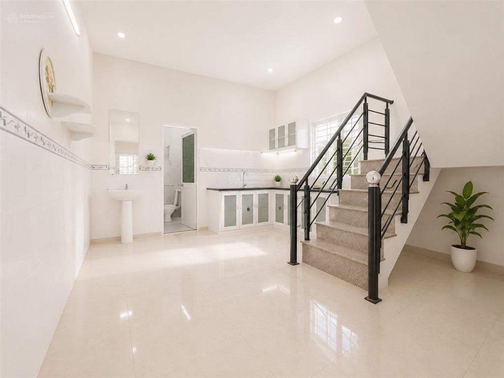 Ngân hàngđịnh giá 7.2 tỷ  chủ bán 7.2 tl  trung tâm tân phú  66m2 ngang 4.4