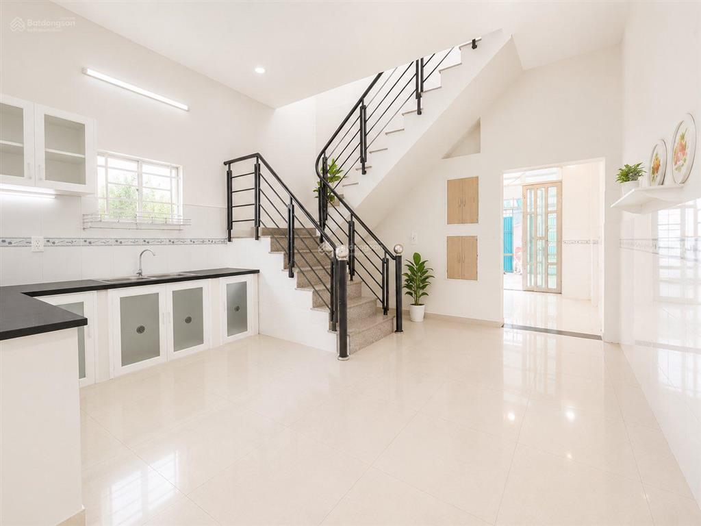 Ngân hàngđịnh giá 7.2 tỷ  chủ bán 7.2 tl  trung tâm tân phú  66m2 ngang 4.4