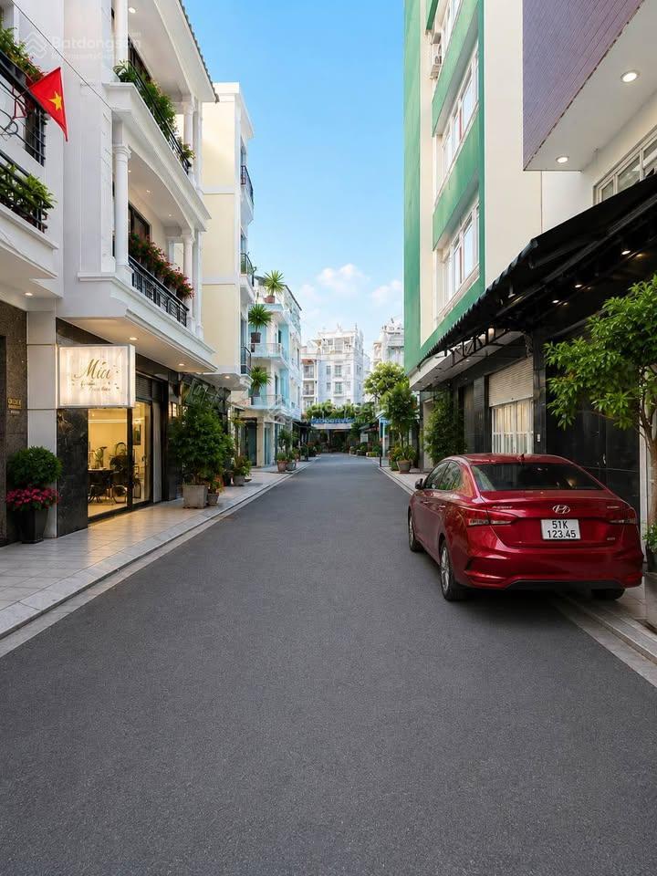 Hiếm ô tô tránh gần chợ tân hương sẵn dòng tiền 64m chỉ nhỉnh 8 tỷ