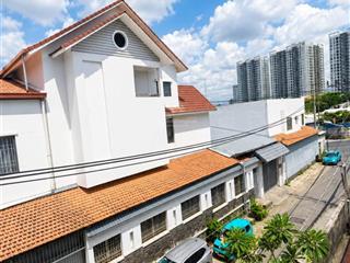 Hẻm 8m thông tứ tung  thoại ngọc hầu  nhà 4 tầng mới  cận mặt tiền  chỉ nhỉnh 9