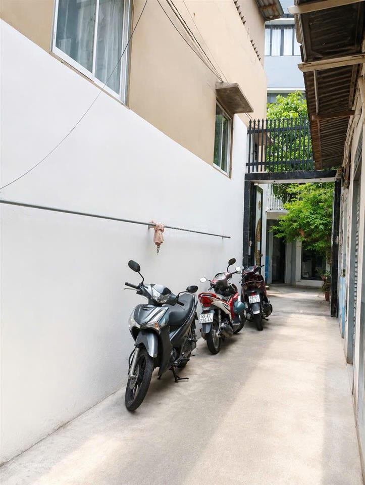 Không căn 2  mặt tiền âu cơ  163m nở hậu  3 tầng  chỉ 18đ tl